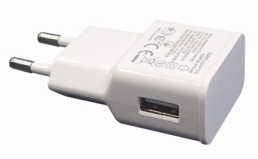 USB adaptér 2.0 AMP